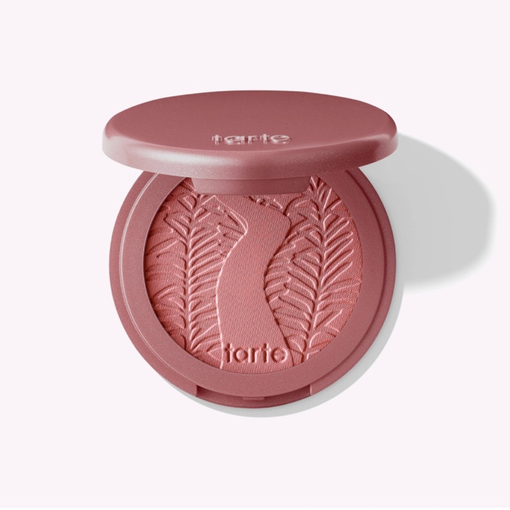 Tarte blush
